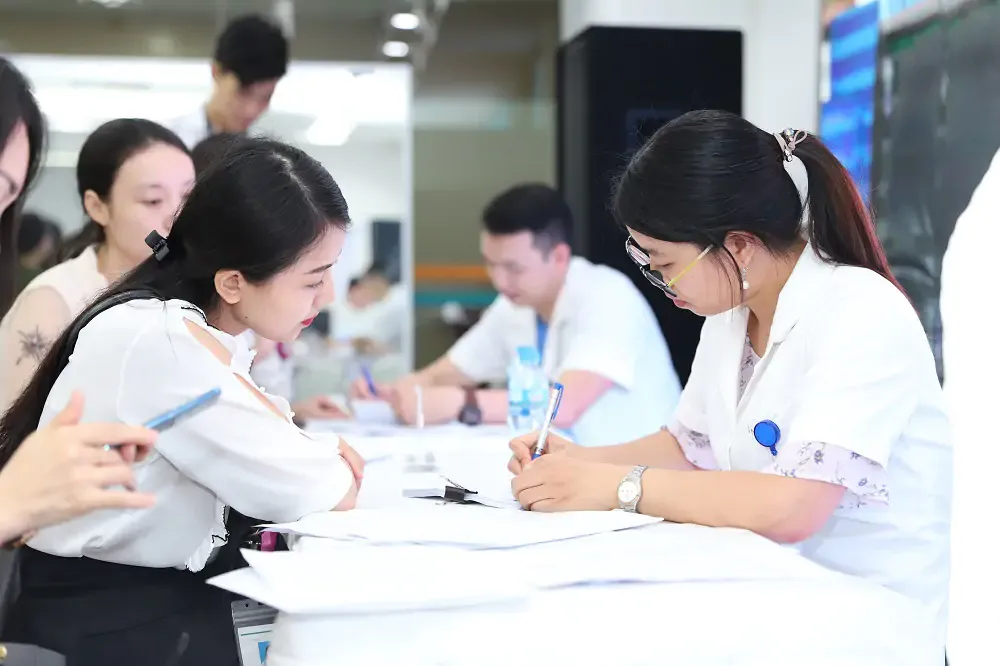 PKĐK tiến tới Bệnh viện